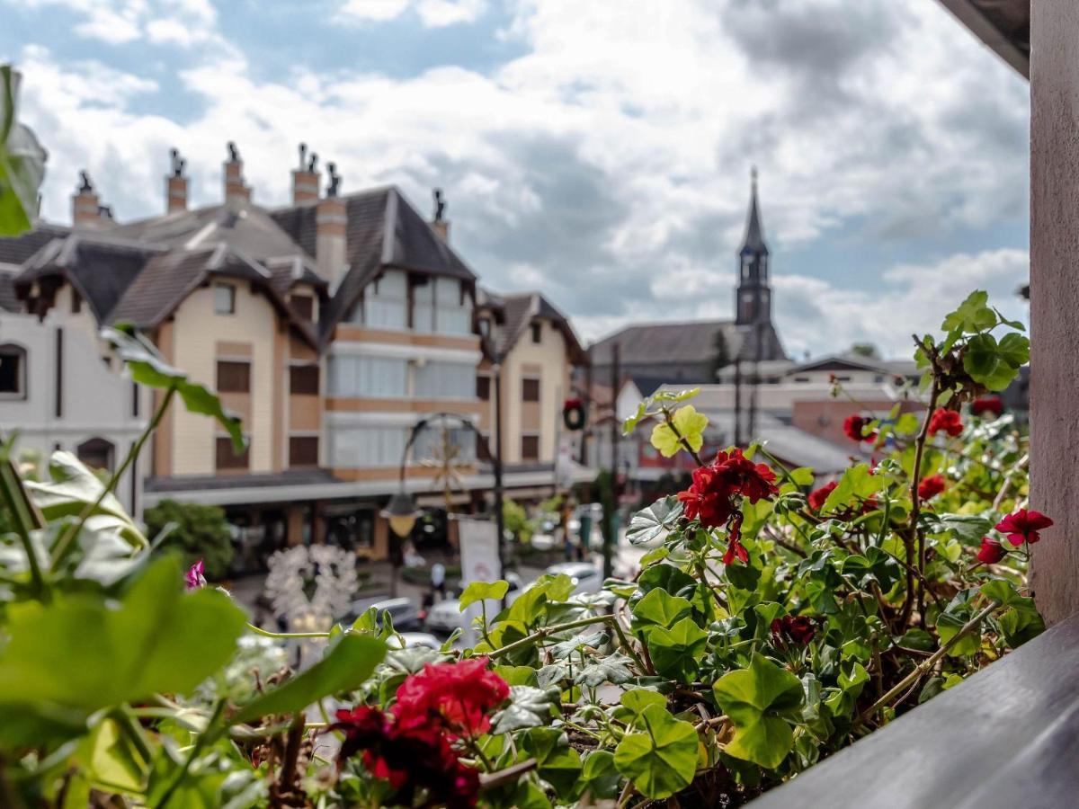 Locar-In Gramado- 100M Rua Coberta Lejlighed Eksteriør billede